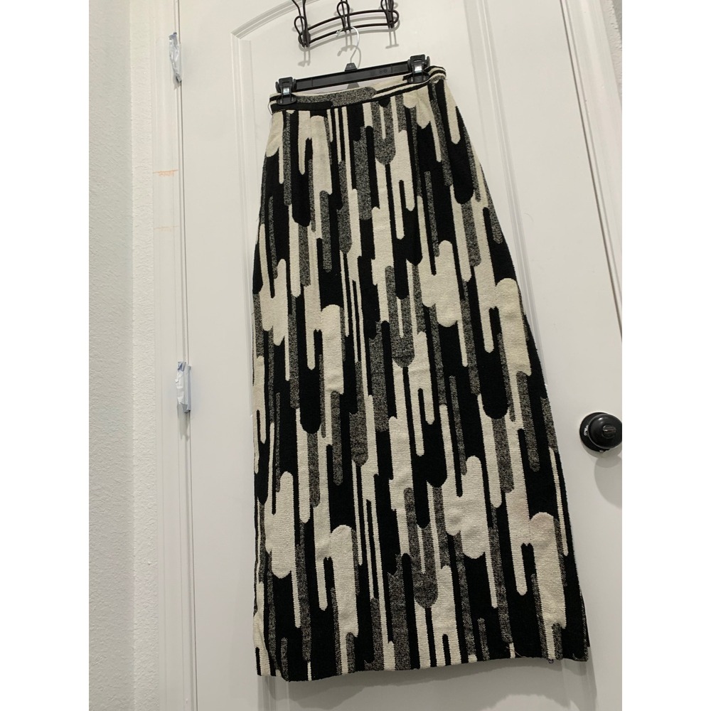 Vintage Susan Thomas Black Cream Abstract Geometric Woven Maxi Skirt Size 14